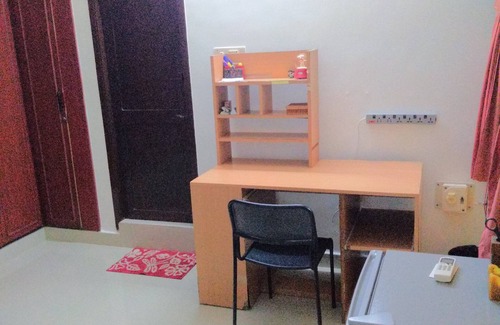 Kalakshetra Colony Apartment | Clean and secure stay