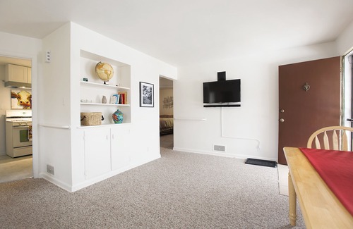 Morse Park House | Clean, tidy, fully furnished, quiet neighborhood -30 day minimum-