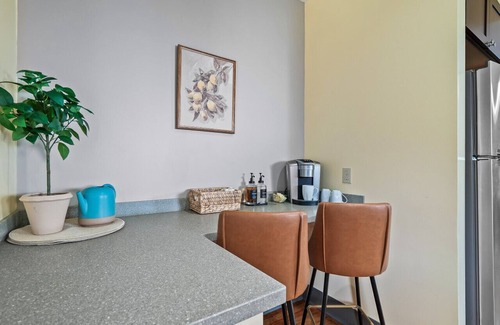 Kamm's Corners House | Cleveland Retreat|4BR|Game Room|Sleeps 9