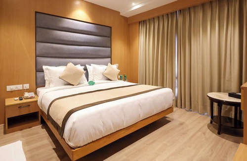 Mohal Hotel | Click Hotel Bhuntar,Kullu-Bhuntar Airport