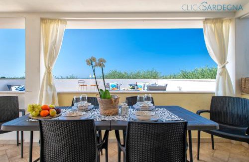 Alghero Villa | ClickSardegna Villa Brionis sea view, 7 bedrooms, 5 bathrooms and 3 kitchens