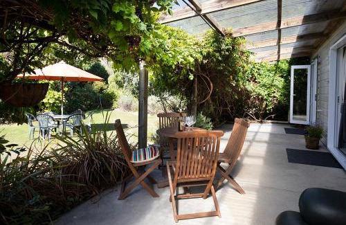 Punakaiki House | Cliffscapes