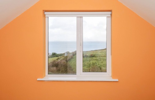 Tullycross Cottage | Clifftop Haven