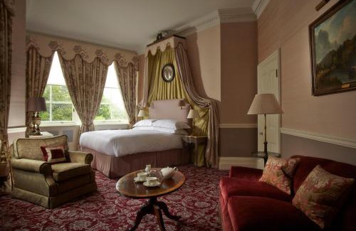 Taplow Hotel | Cliveden House - an Iconic Luxury Hotel