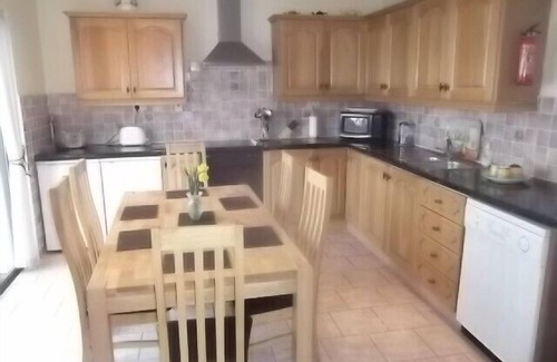 Inchydoney House | Clonakilty Inchydoney West Cork Modern 4 Bed overlooking beach panoramic views