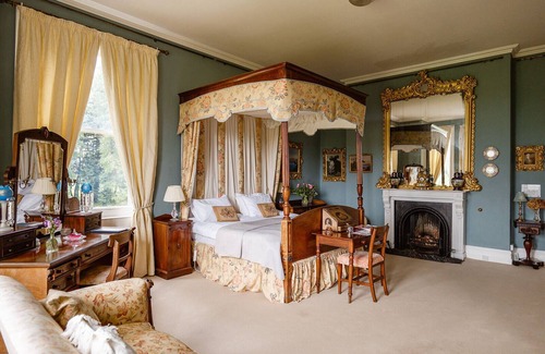 Castlerea House | Clonalis House Historic Guest House