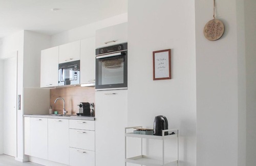 Koblenz Apartment | Close to the city center, with balcony, parking space and charging station