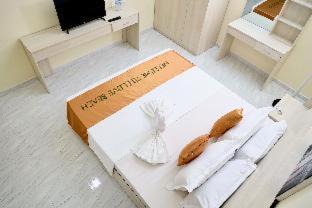 Hithadhoo House | Clove Beach
