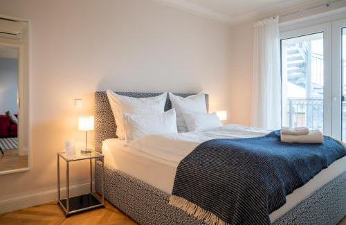 Hamm Apartment | CLS Zentrale City-Wohnung in Hamburg mit E-Laden und Tiefgarage, Klimaanlage, gratis WLAN, Smart TV, großer Balkon, Blick über Hamburg, Parkplatz, Cafe im Haus, Bushaltestelle direkt gegenüber, Flex Check In