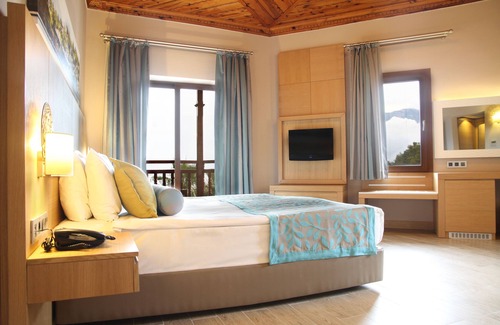 Fethiye City Center Hotel | Club & Hotel Letoonia