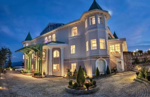 Baldeyan Resort | Club Mahindra Pristine Peaks Naldehra