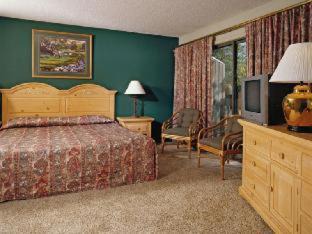Fairfield Bay Resort | Club Wyndham Resort at Fairfield Bay