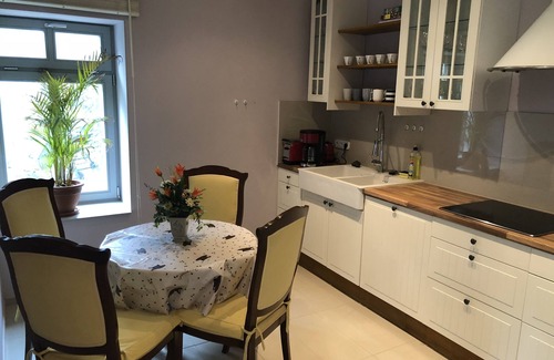 Biesenthal House | Coach house Waldtor, with saunas, fitness (e.g. B. Powerplate pro7)