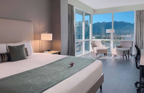 Coal Harbour Hotel | Coast Coal Harbour Vancouver Hotel by APA