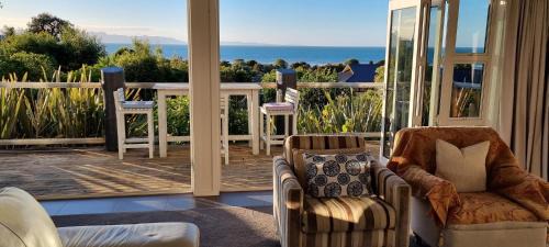 Pohara House | Coastal Chic in Pohara