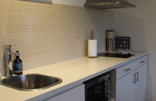 Fingal Apartment | Coastal Cove Retreat at Moonah Links Resort: close to Hot Springs, Golf & Winery