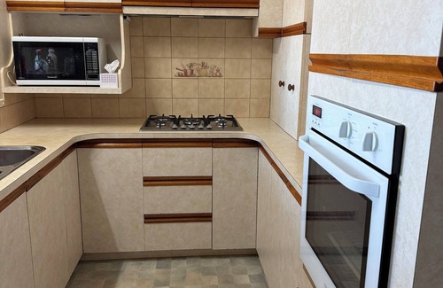 Ardrossan House | Coastal Home perfectly located!