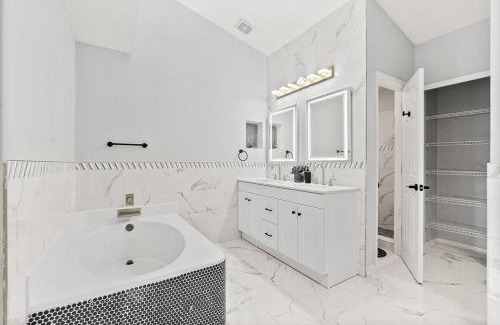 Palm Coast House | Coastal Retreat - Roomy, Relaxing, Heated Pool