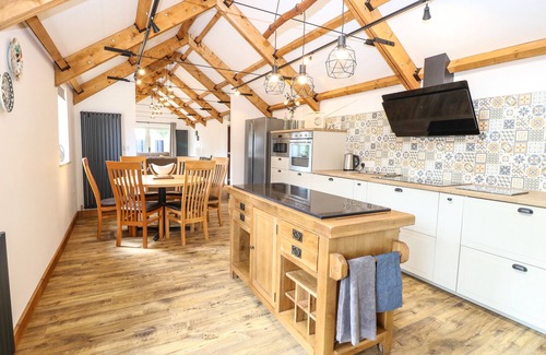 Hopton on Sea Cottage | Cobblers Barn