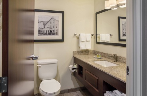 Ashland Hotel | Cobblestone Inn & Suites - Ashland