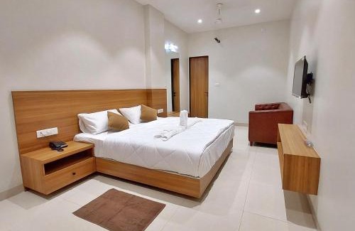 Pimpri - Chinchwad Resort | Coco Resort and Banquet
