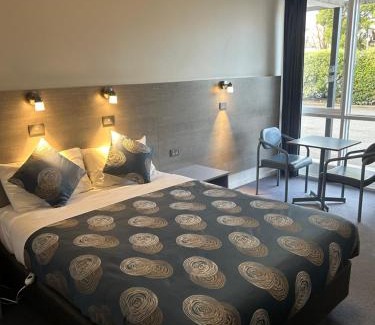 Colac Hotel | Colac Central Motel