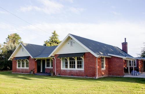 Coldstream Villa | Coldstream Estate - The Whare