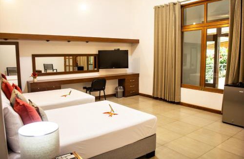 Cacatachi Hotel | Colina de Montalva