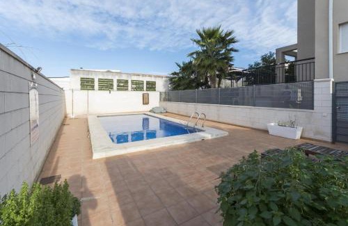 Playa de Gandia Ski Chalet | Coll Groc