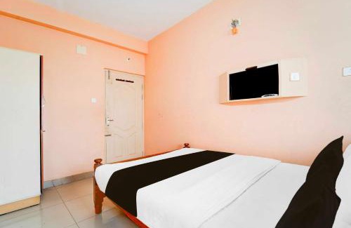 Dhaulpur Hotel | Collection O Anna Nagar Madurai