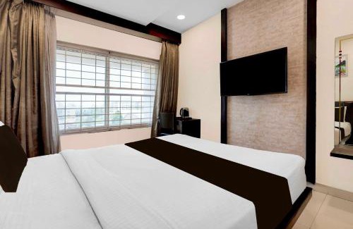 Vijayawada Hotel | Collection O Anu Hospital Elur Road