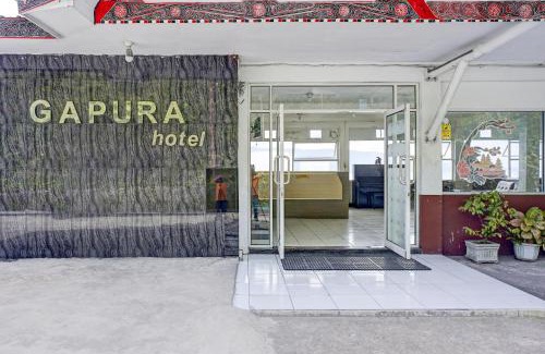 Parapat Hotel | Collection O Gapura Hotel Near Parapat Penatapan Danau Toba