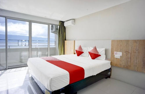 Parapat Hotel | Collection O Gapura Hotel Near Parapat Penatapan Danau Toba