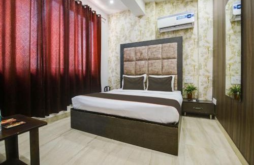 Zirakpur Hotel | Collection O Hotel Royal Regency
