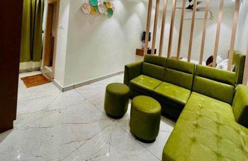 Narsampet Hotel | Collection O Narsampet Crossway Telangana Formerly Hotel Silver Moon