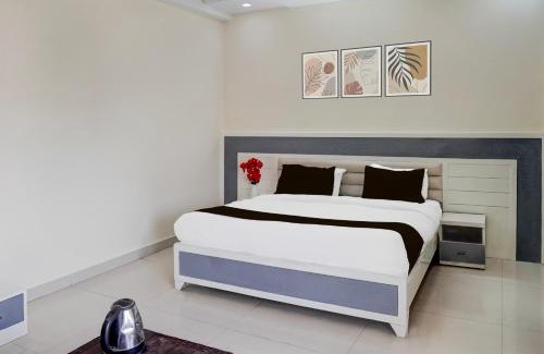 Sector 70 Hotel | Collection O Sector 70 Noida