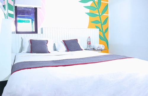 Kalimalang Hotel | Collection O Tunas Plaza Residence