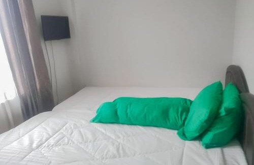 Karawang Hotel | Colombus Residence Karawang Mitra RedDoorz