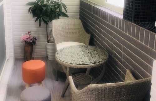 Zhuangwei House | Colors of the wild