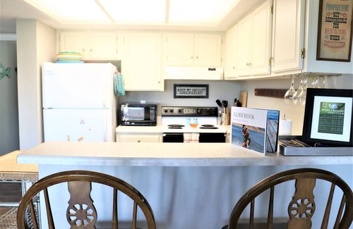 Comanche Point At Point Venture House | Comanche Condo - Tee Off at The Lake! - 3 bed/2 bath - POINT VENTURE