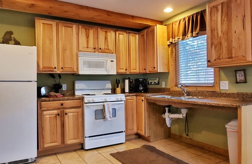 Estes Park Condo | Come stay at the Ponderosa Cabin for unbelievable views!