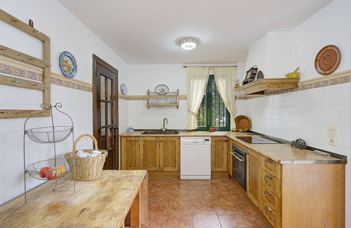 Granada Ski Chalet | Comeback Caseria Virgen DE Africa