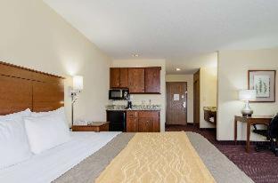 Colby Hotel | Comfort Inn Colby
