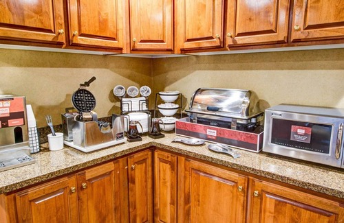 Fontana Hotel | Comfort Inn Fontana