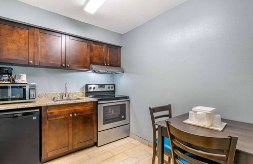 Sun City Center Hotel | Comfort Inn Sun City Center - Ruskin - Tampa South