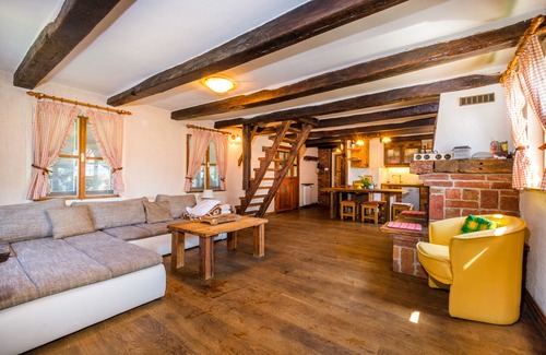 Sveti Ivan Zabno House | Comfort. Location. Whole Farmhouse Near Zagreb