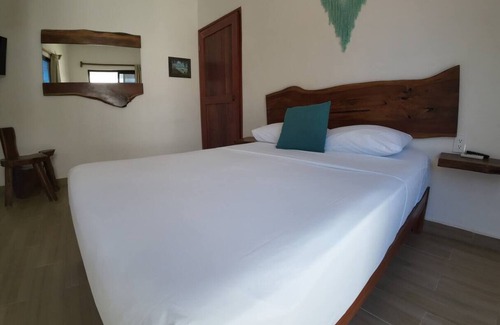 Mario Villanueva Madrid Bed & Breakfast | Comfort Room + Breakfast - Ade Hotel Bacalar