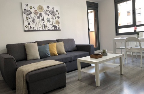 Vicalvaro Apartment | Comfortable 2-bedroom apartment in El Cañaveral near Wanda Airport