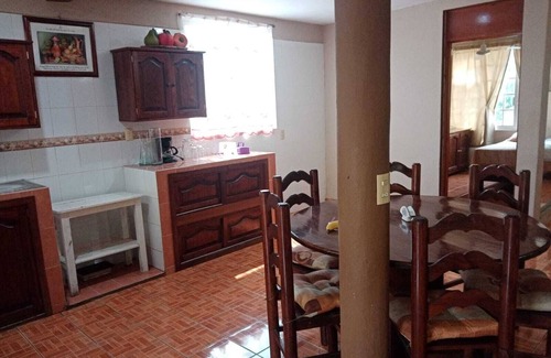 Huautlco House | Comfortable Family Home