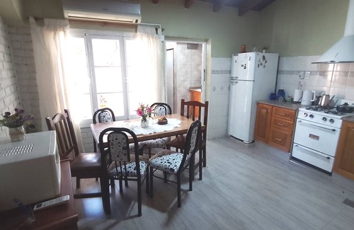 Las Heras House | Comfortable house with good location